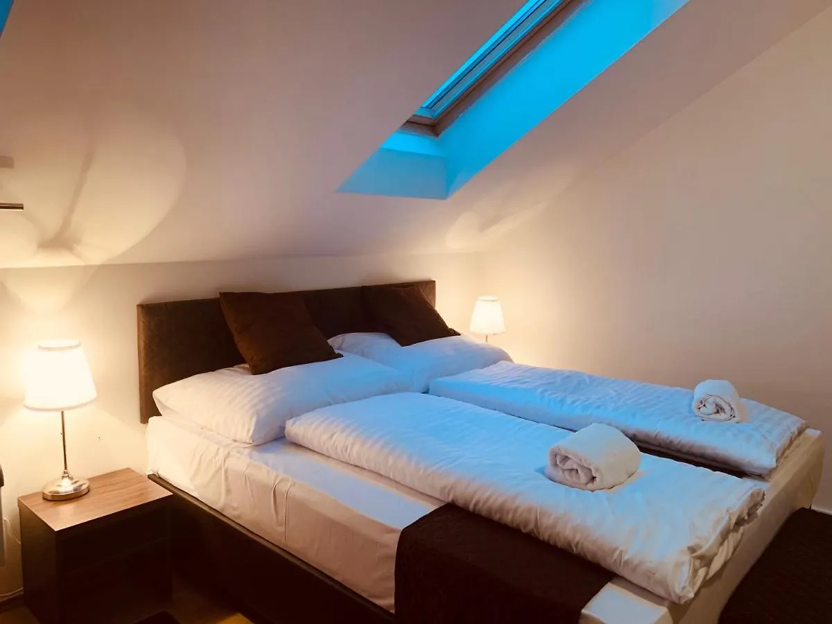 Blue Prague 7 Aparthotel
