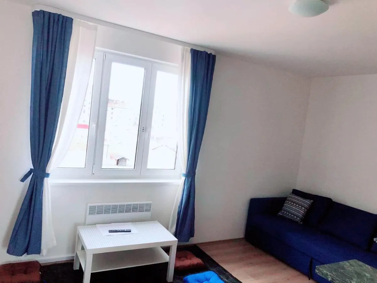 Blue Prague 7 Aparthotel 0*,