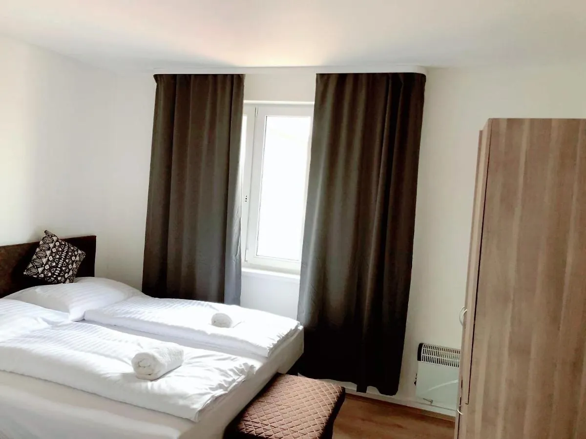 Blue Prague 7 Aparthotel